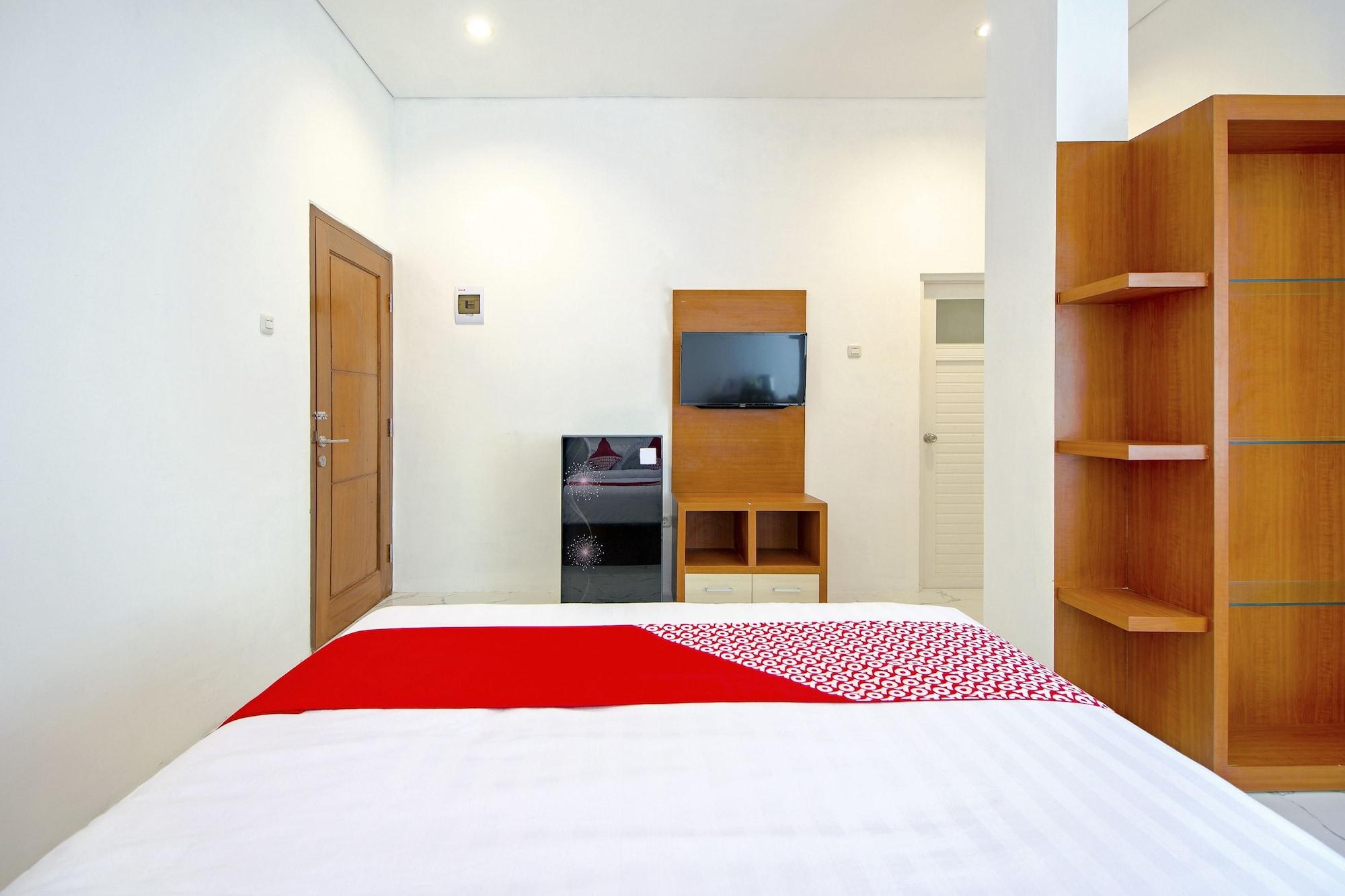 Super Oyo 13I9 88 Exclusive Guesthouse Kejayan Eksteriør billede